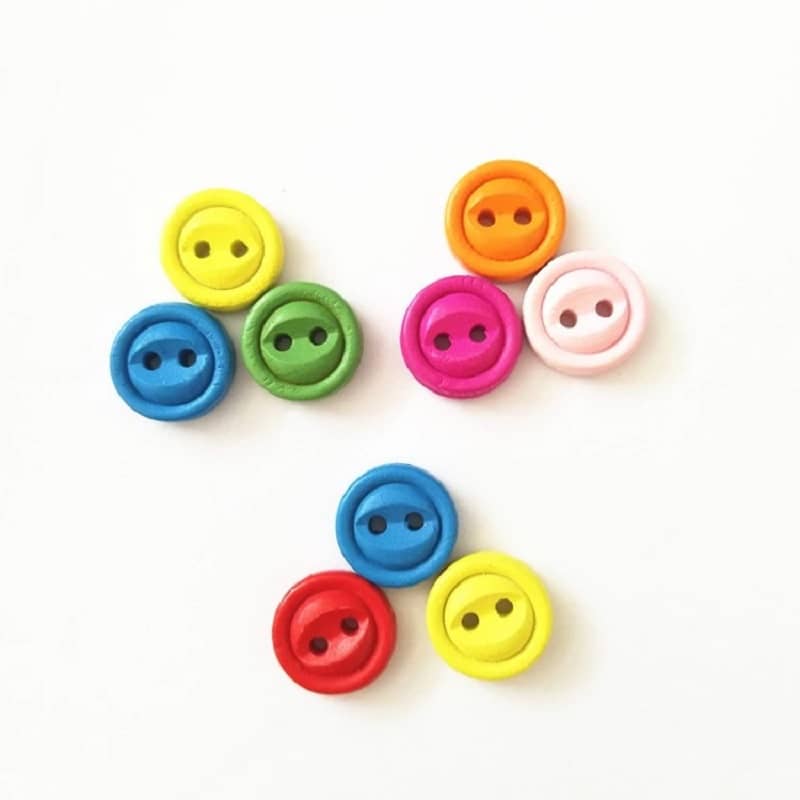 Tombol resin bermata bunder